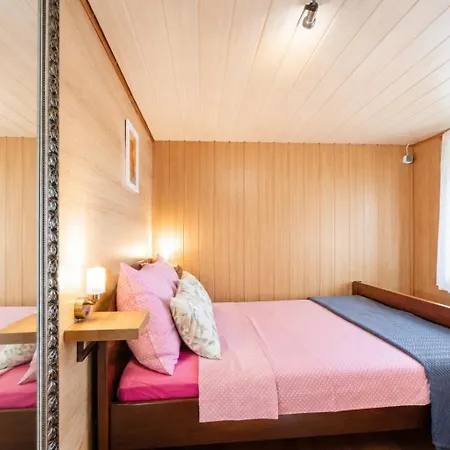 Holiday Home Green Vakantiehuis